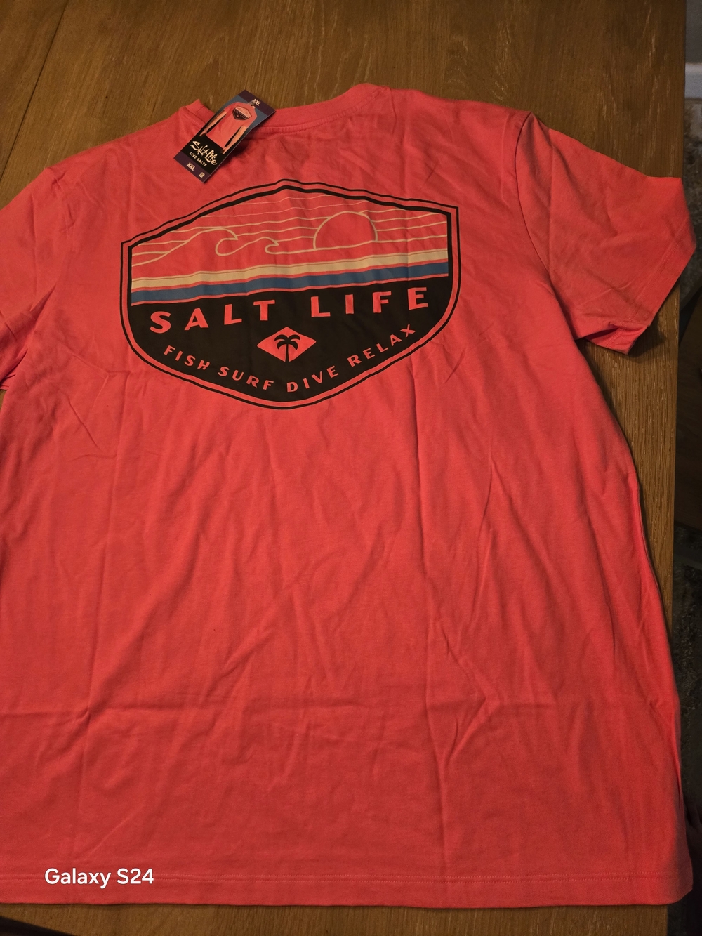 Salt Life Coral Short Sleeve Tee with Logo Crest Mens XXL New